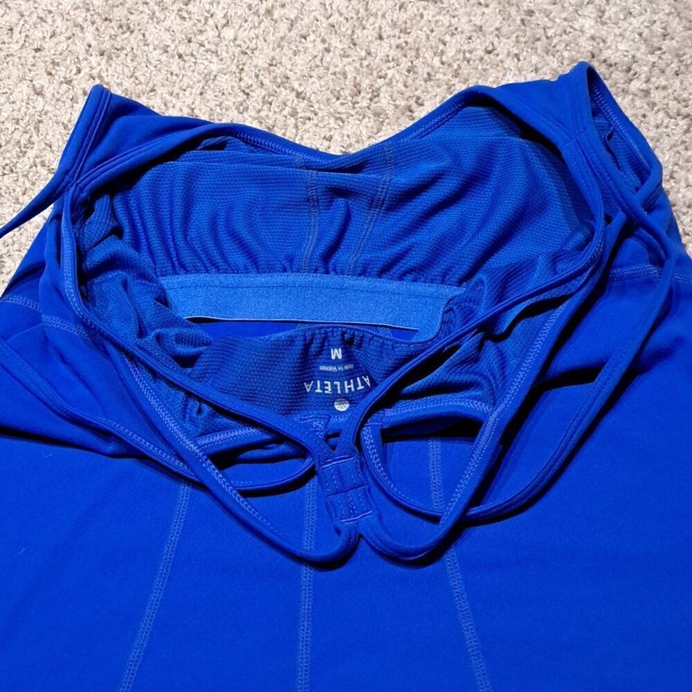 ATHLETA medium high impact sports tank, barely worn! - Picture 3 of 5